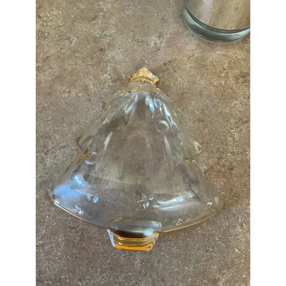N/A holiday glass